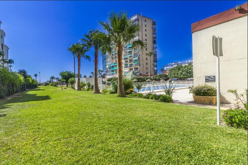 Lejlighed En Benalmadena, Primera Linea De Playa *