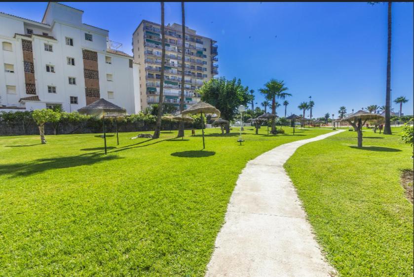 Maravilloso En Primera Línea De Playa * Benalmádena